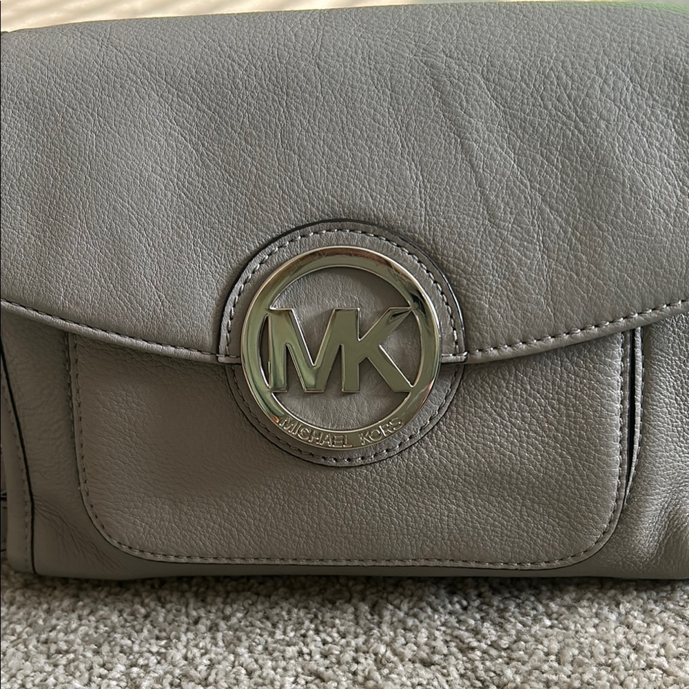 Michael Kors Gray Pebbled Leather Handbag Purse
